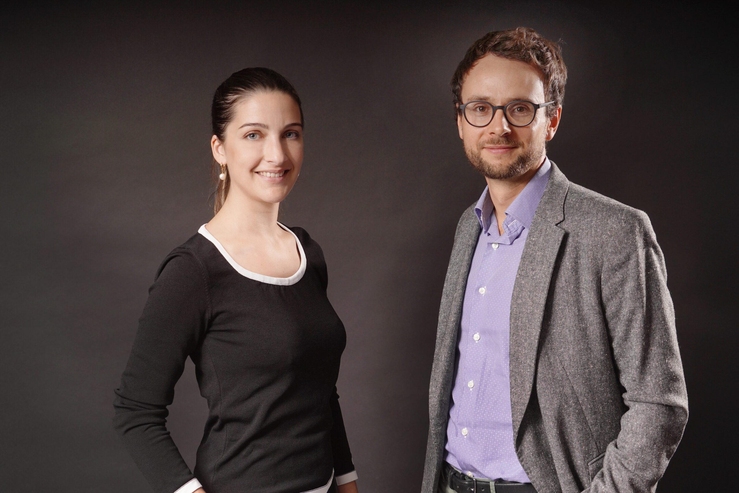 photo Marie GUENAIS et Alexis FOUCART fond noir